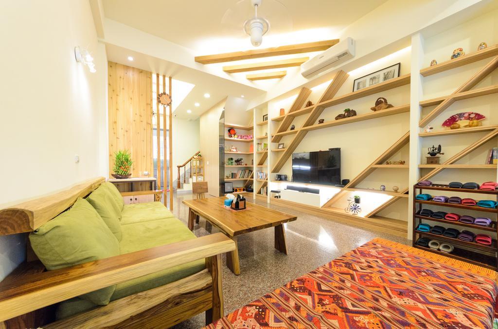 Beautiful Dream Tainan Homestay Buitenkant foto