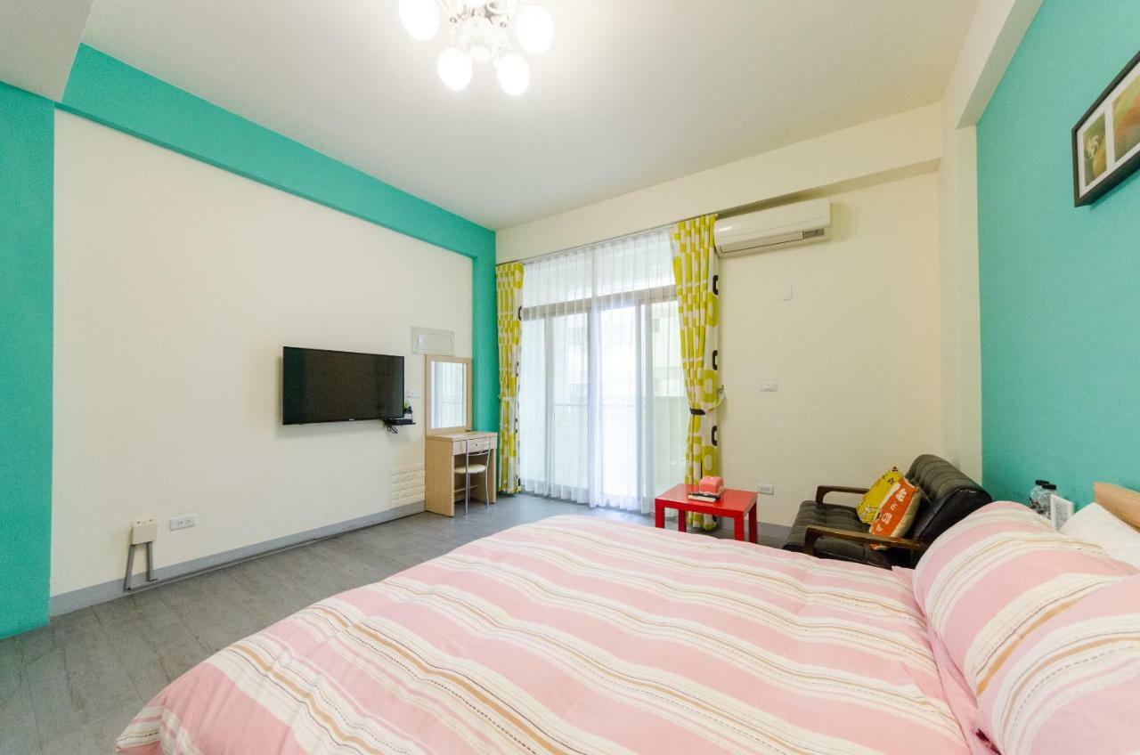 Beautiful Dream Tainan Homestay Buitenkant foto